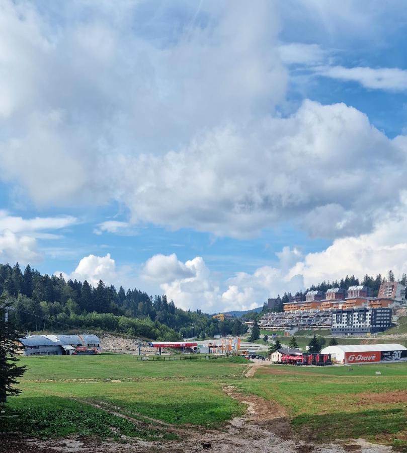 Staza Resort Б'єлашница Екстер'єр фото